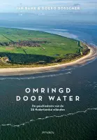Omringd door water Omringd door water